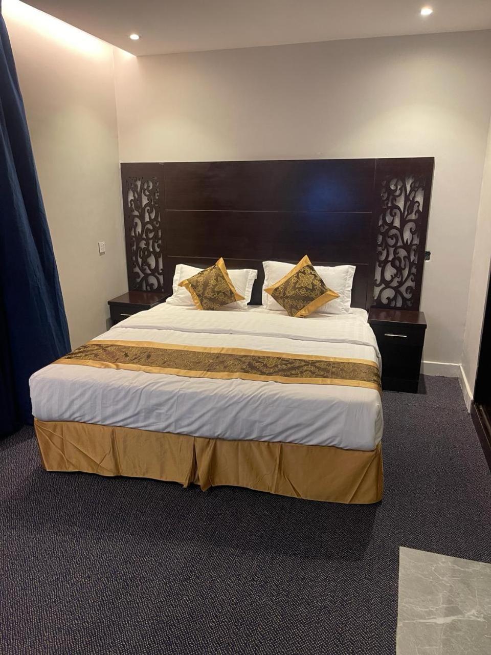 Badeel Alawal Aparthotel 4*